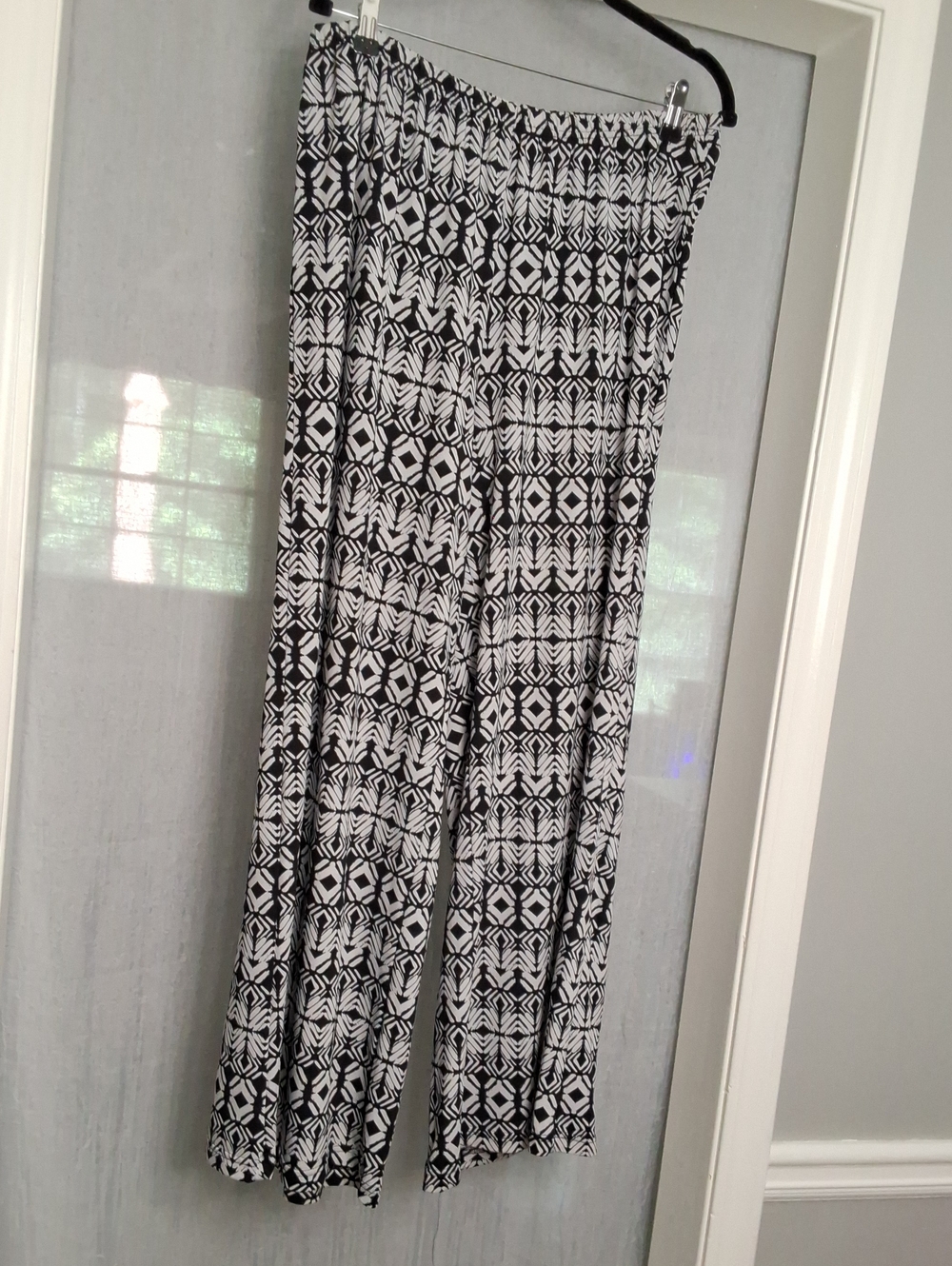 Zac & Rachel Black and White Geometric Wide-Leg Pants